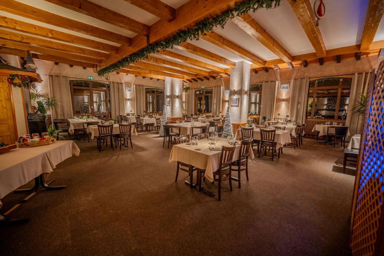 Hotel Du Centre Валуар Экстерьер фото